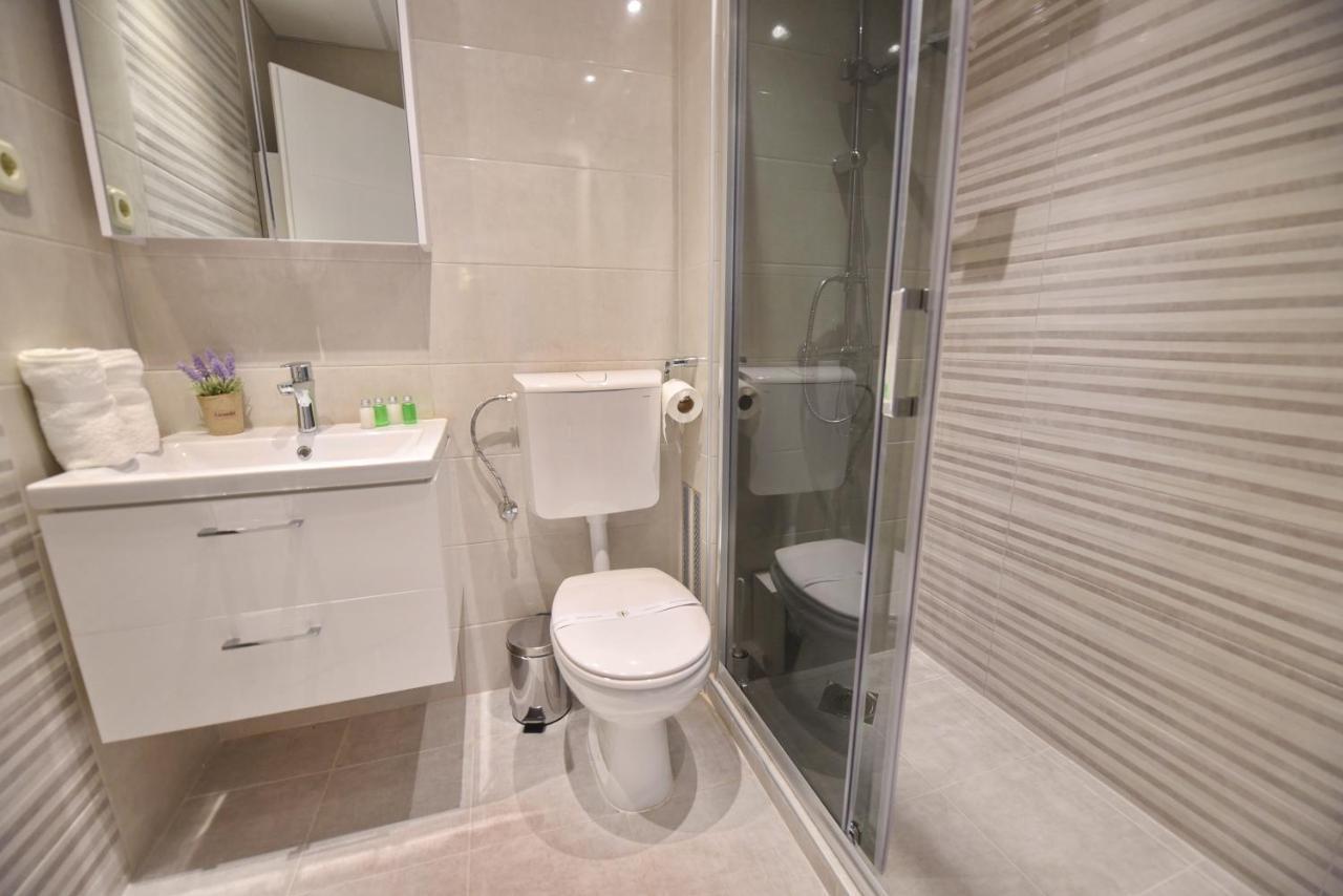 Si Apartments Ohrid With Free Parking Esterno foto