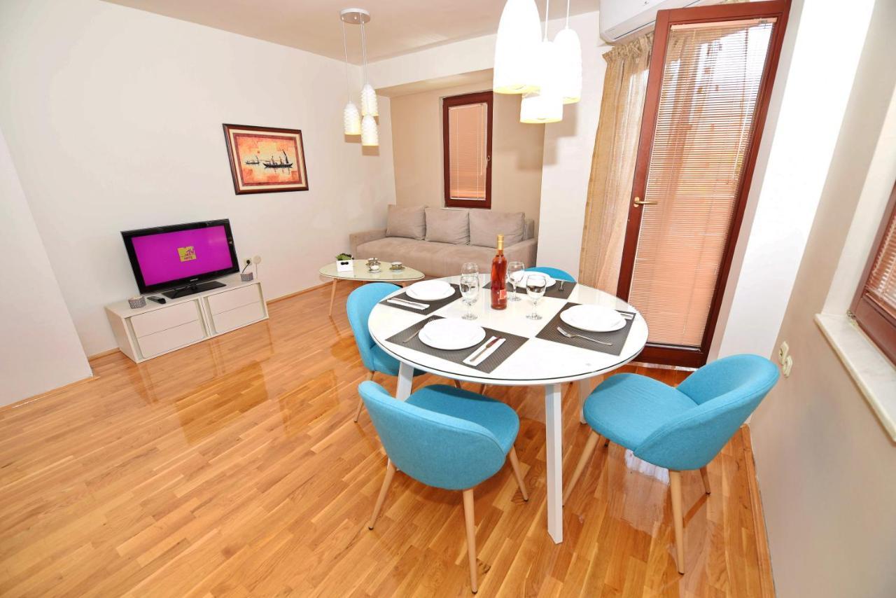 Si Apartments Ohrid With Free Parking Esterno foto