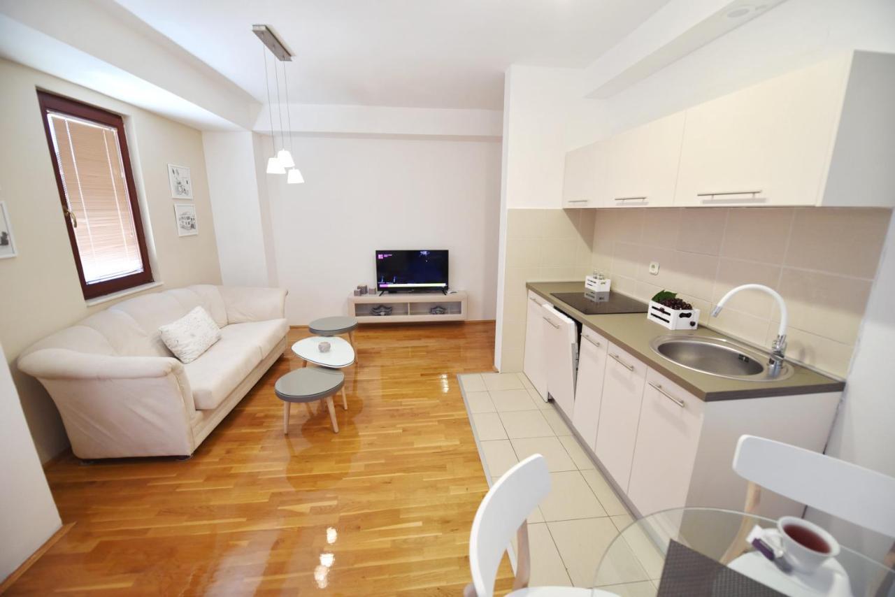 Si Apartments Ohrid With Free Parking Esterno foto