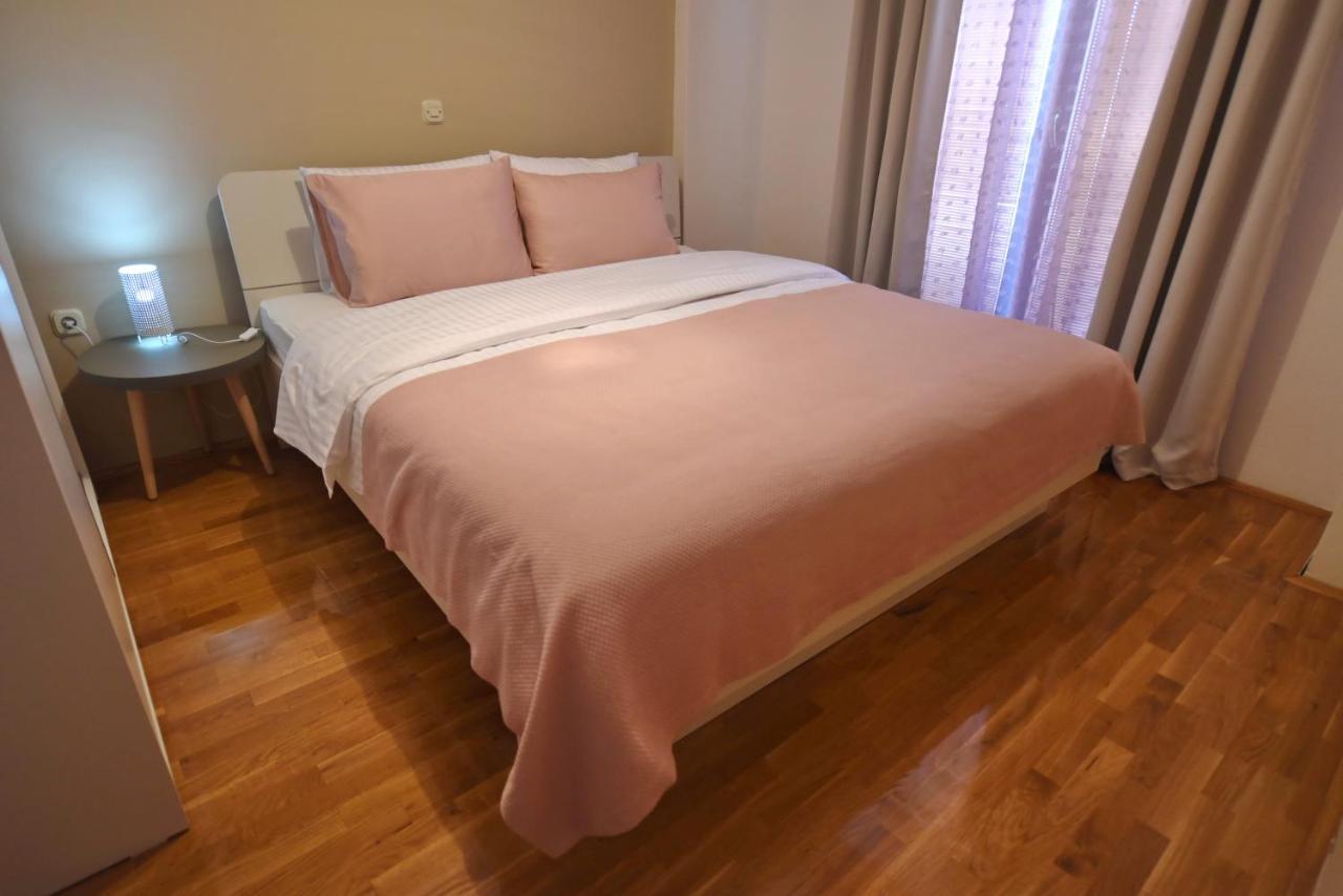 Si Apartments Ohrid With Free Parking Esterno foto